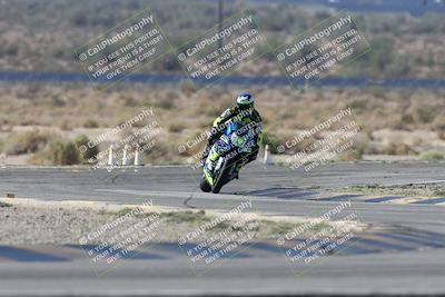 media/Oct-05-2025-CVMA (Sun) [[beeef4f201]]/Race 2-Supersport Middleweight/